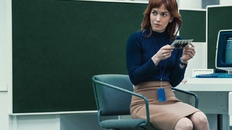 Бритт Лауэр о «Разделении»: мечты о сне в офисе и баскетбольной команде Lumon