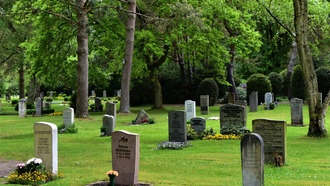 Исследование: некрологи раскрывают, что ценится в хорошо прожитой жизни