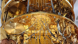 Новый алгоритм эффективно подавляет шум в квантовых устройствах в реальном времени