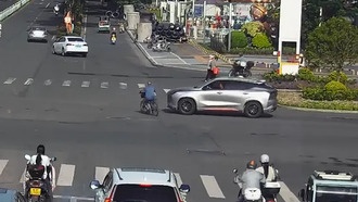 В Китае велосипедист, сбитый при проезде на красный свет, признан полностью виновным в ДТП