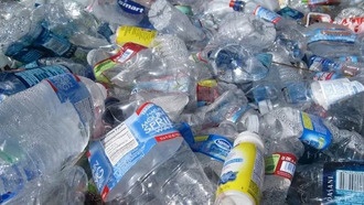 Ученые превращают пластик в топливо: революционный метод, который может изменить глобальный подход к переработке