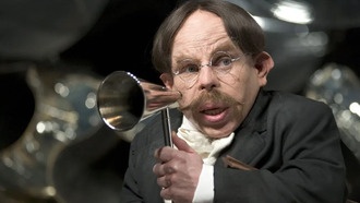 Уорвик Дэвис повторит роль профессора Флитвика в сериале «Гарри Поттер»