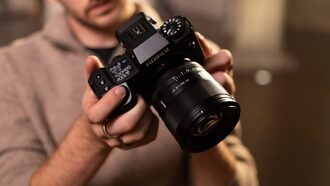 Viltrox представила портретный объектив AF 56mm F1.2 Pro для камер Sony и Fujifilm
