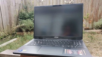 Обзор игрового ноутбука MSI Crosshair 16 HX AI (2025): портативная рабочая станция с акцентом на ИИ