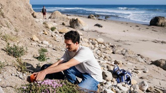 Учёные научились «слушать» океанские волны для составления карт