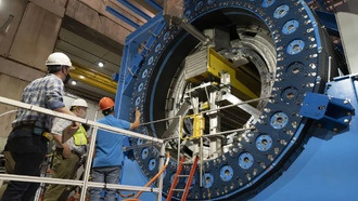 Новый детектор частиц sPHENIX подтвердил точность измерений для изучения кварк-глюонной плазмы