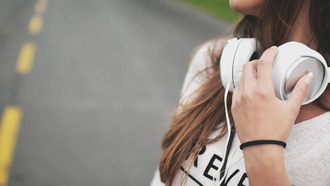 Google обновляет Android: совместное прослушивание музыки на несколько наушников и новые ИИ-фичи