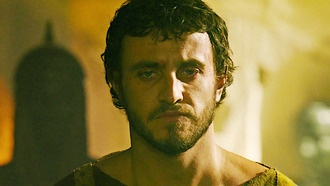 Пол Мескал сам исполнит песни Маккартни в биографическом фильме о The Beatles