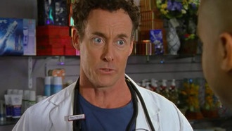 Джон К. МакГинли вернется к роли доктора Кокса в перезапуске «Клиники»