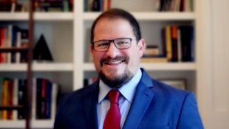 Глава Qualcomm заявил, что Intel пока не готова производить чипы для Snapdragon X