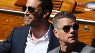 Netflix показал трейлер триллера «Разрыв» с Мэттом Деймоном и Беном Аффлеком