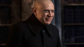 Фред Армисен подтвердил разработку спин-оффа «Уэнсдэй» про Дядю Фестера