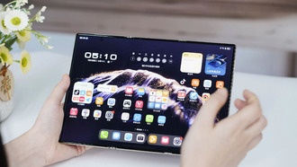 Huawei Mate XTs Ultimate Edition: второй в мире смартфон с тройным складыванием