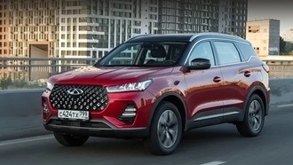 Каждая 17-я машина в России — китайская: опубликована статистика по авторынку