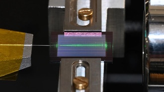 Создан микрочип, объединяющий весь световой спектр