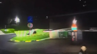 Система AEB в Aito M9 спасла детей в тёмном подземном паркинге