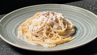 Физики получили Шнобелевскую премию за идеальный соус для пасты