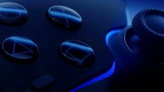 Контроллер PlayStation 2 может стать религиозной реликвией