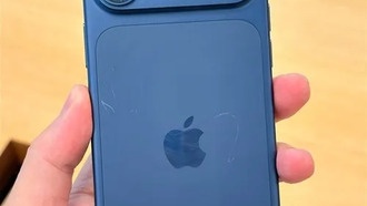 iPhone 17 Pro в магазинах Apple уже покрылся царапинами