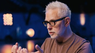 Джеймс Ганн пообещал «настоящие эмоции и ставки» в LEGO Batman: Legacy of the Dark Knight