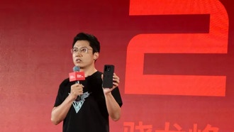 OnePlus 15 анонсирует эру мобильных игр с частотой 165 Гц