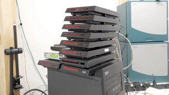 Энтузиасты объединили двенадцать модемов 56K для рекорда скорости на dial-up