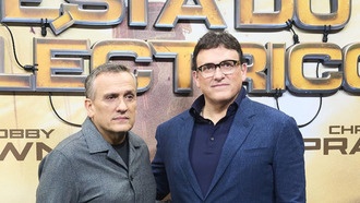 Братья Руссо опубликовали загадочное фото со съёмок «Мстителей: Судного дня»