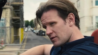 Sky представил трейлер сериала «Смерть Банни Манро» с Мэттом Смитом