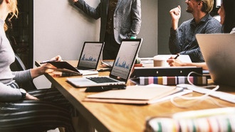 Исследование: 17% корпоративных текстов создаются с помощью ИИ