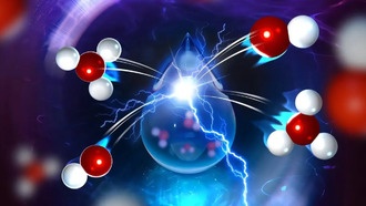 Энтропия управляет расщеплением воды в электрических полях