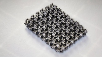 Ученые создали метод «выращивания» металлов вместо 3D-печати, и он в 20 раз прочнее