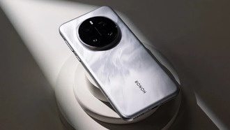 Honor сравнила камеру Magic 8 Pro и iPhone 17 Pro в экстремальном ночном тесте