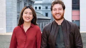 Flint с поддержкой Шерил Сандберг создает сайты с автообновлением на базе ИИ