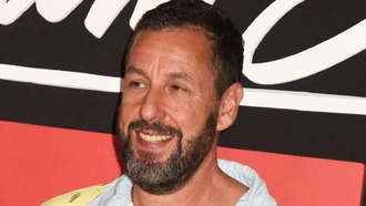 Адам Сэндлер получил премию Modern Master Award в преддверии возможной номинации на «Оскар»