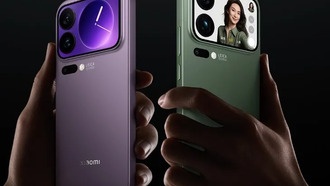 Смартфон Xiaomi 18 сохранит дополнительный экран на задней панели