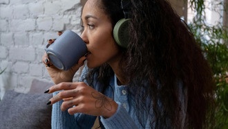 Почему музыка из подросткового возраста остаётся с нами на всю жизнь