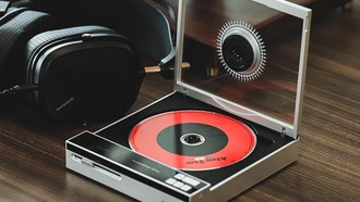 Shanling представила портативный CD-плеер EC Zero AKM с двумя усилителями