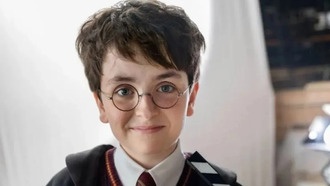 Доминик МакЛафлин получил письмо от Дэниела Рэдклиффа во время поездки в поезде