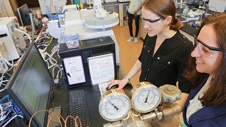 Археологи десятилетиями могли ошибаться в идентификации оливкового масла в древней посуде