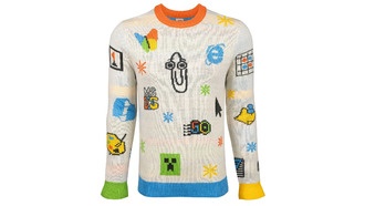 Microsoft добавила логотип Copilot на свой «уродливый рождественский свитер»