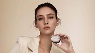 Edifier представила наушники Auro Clip с клипсой, AI-переводчиком и 35 часами работы