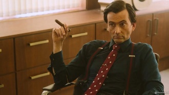 Показаны первые кадры второго сезона сериала «Соперники» с Дэвидом Теннантом