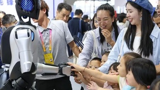 Китай почти догнал США по количеству передовых научных исследований