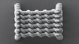 Спиральные нанотрубки передают данные без электронов