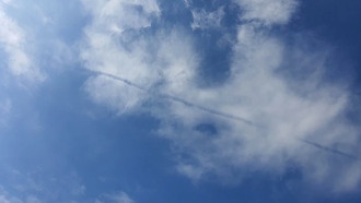 «Скрытые» инверсионные следы в перистых облаках усиливают потепление климата