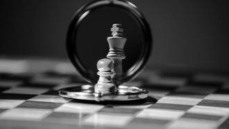 Исследование: случайные расстановки Chess960 всё равно дают преимущество белым