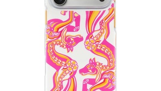 Apple выпустила чехлы и наушники к Году Лошади