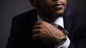 Исследование: просьбы союзников о помощи в борьбе с предрассудками увеличивают стресс у маргинализированных людей