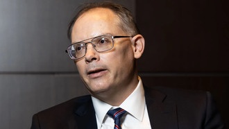 Глава Epic Games Тим Суини выступил против запрета X (Twitter) из-за скандала с AI-порнографией