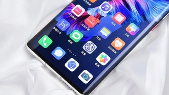 Плоские экраны продержались недолго: изогнутые дисплеи готовятся к возвращению